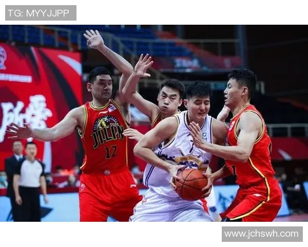 成都网球队以95分领跑大师赛积分榜展现强劲实力和团队合作精神